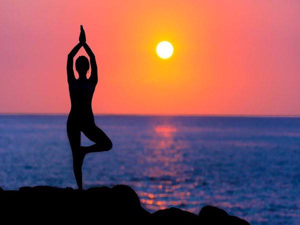 Yoga là gì? Nguồn gốc và xuất xứ ra đời của Yoga