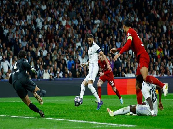 Tin Real 16/3: Benzema chia sẻ sau khi hạ đẹp Liverpool