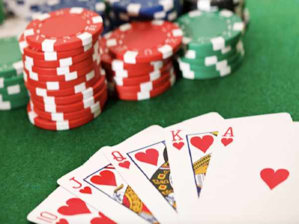 Poker - sảnh Casino siêu hot thu hút đông đảo người chơi