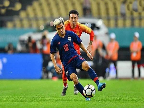 Bóng đá ĐNÁ 21/12: “Messi Thái” có nguy cơ lỡ Asian Cup