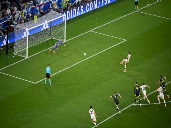 Đá penalty khác gì đá luân lưu? Cú sút quyết định trận đấu