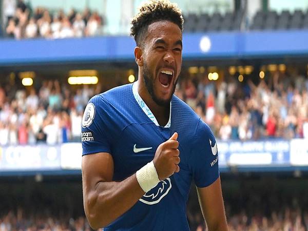 Tin Chelsea: Reece James được huyện thoại khen ngợi hết lời