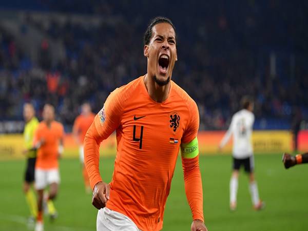Ý nghĩa số áo của Van Dijk là gì?