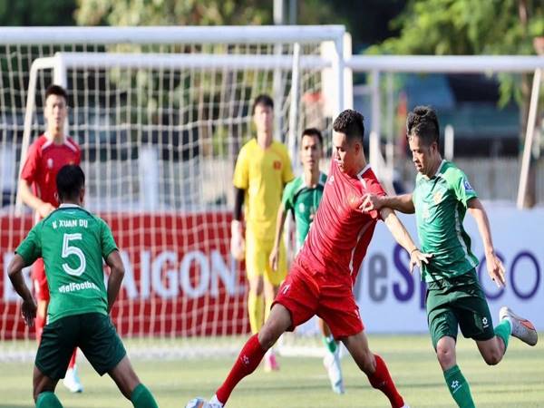 Những sai lầm thường gặp khi đá tiền đạo sân 7