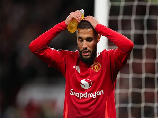 Tin MU: Không muốn để Mazraoui đến Inter Milan