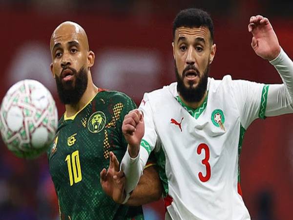 Mazraoui chưa đá chính, cạnh tranh khốc liệt với Dalot