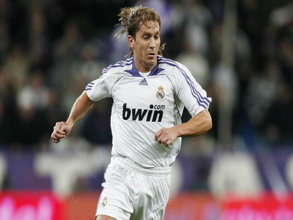 Michel Salgado – Biểu tượng của sự máu lửa